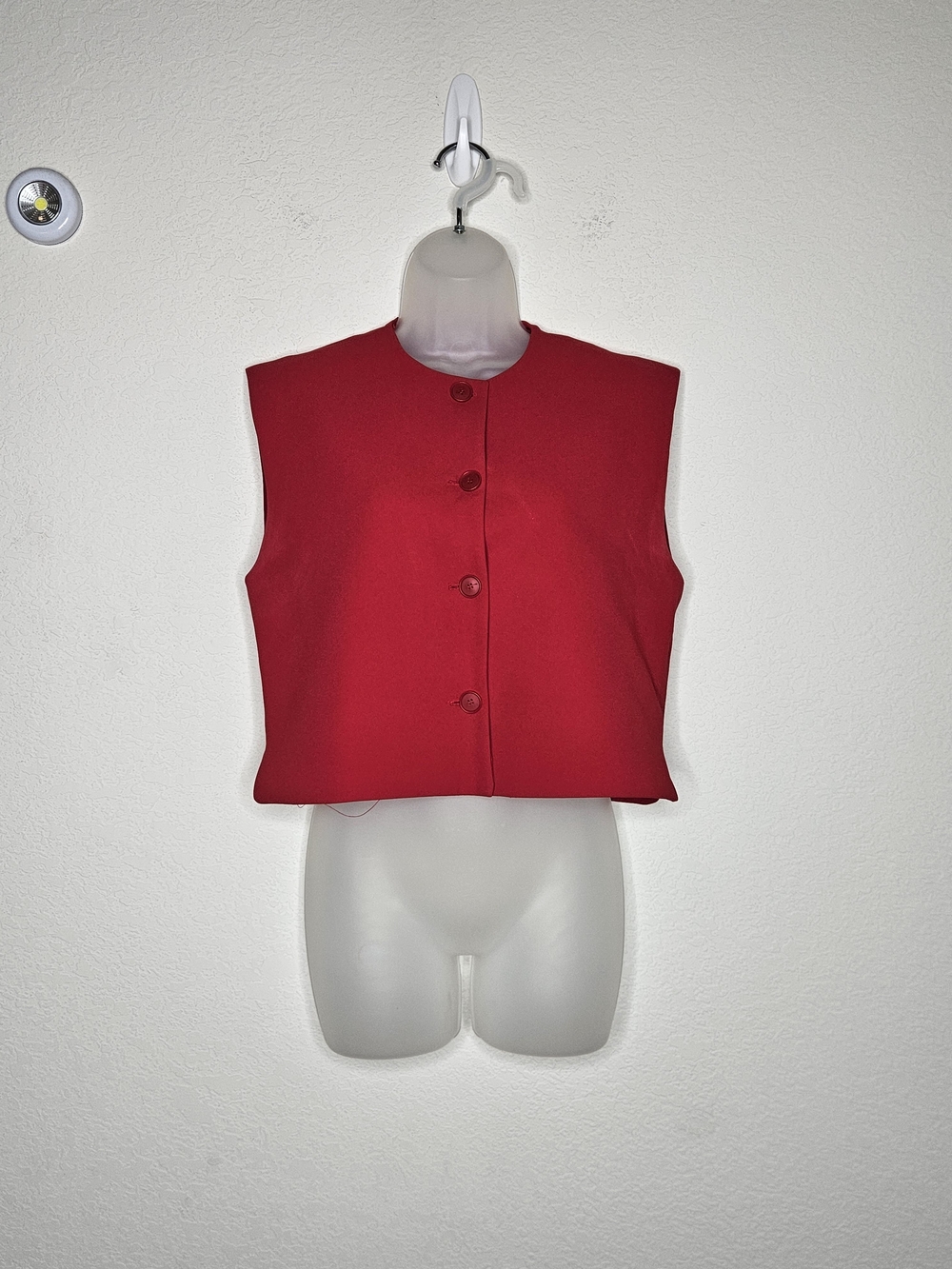 Zara Red Sleeveless Button Front Cropped Vest Top Size Medium Careerwear Chic